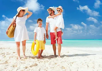 Avrupalı turistler Türkiye'ye tatile geliyor