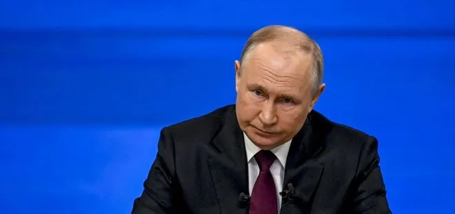 Vladimir Putin, kazandığı seçim sonrası devlet başkanlığı mazbatasını aldı