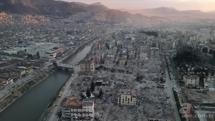 6 Şubat'ta okullar tatil mi? Perşembe günü okul var mı, yok mu? Adıyaman, Kahramanmaraş, Adana, Malatya... 1