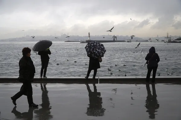 1624003624671.jpg İstanbul Valiliği'nden sarı kodlu uyarı! Şiddetli olacak | 18 Haziran hava durumu - 1