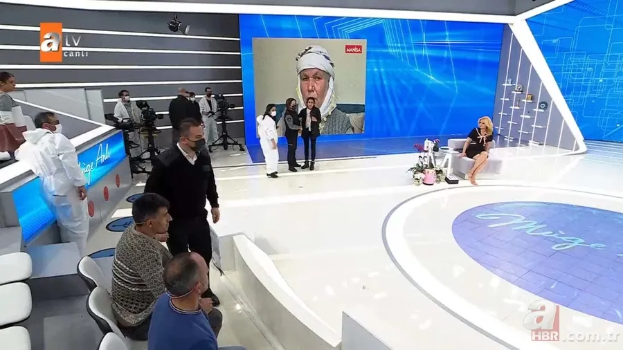 Müge Anlı canlı yayınında stüdyo buz kesti! Fidan Arslan eşinin anlattıklarına sinirlenince uçan tekme attı! 22