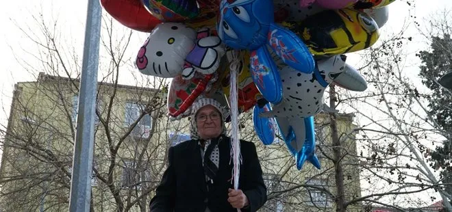 73 yaşındaki Melahat Nine, balon satarak evini geçindiriyor