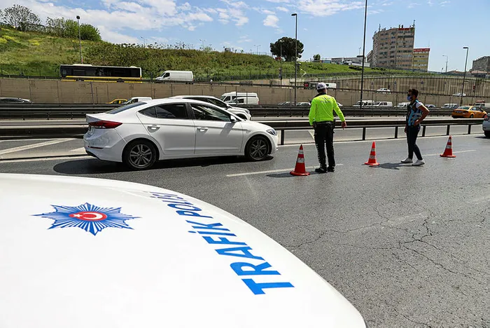 Son dakika: Tam kapanma uzar mı? Cumhurbaşkanı Yardımcısı Fuat Oktay açıkladı