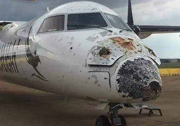 Zambiya'da uçağa yıldırım isabet etti