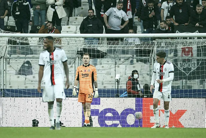 Ajax maçı sonrası Sergen Yalçın'dan açıklama: Bu kadar kötüsünü beklemiyorduk - 3