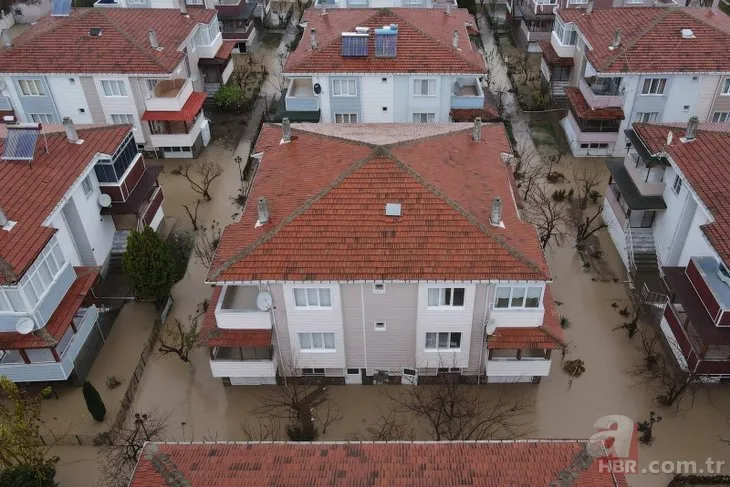 Edirne’deki sağanak yağış sonrası evler su altında kaldı! Enez’de yardım çığlıkları yükseldi