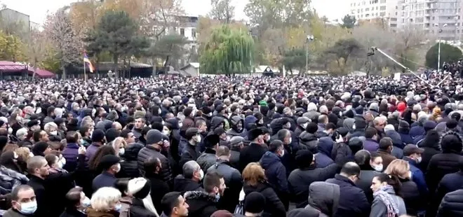 Ermenistan’da Nikol Paşinyan’a isyan! Protestocular hükümet binasına girmeye çalıştı