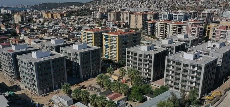 İzmir ve Manavgat'ta evlerine kavuşan vatandaşlar depremzedelere seslendi: Cumhurbaşkanımız söz verdiyse yapar