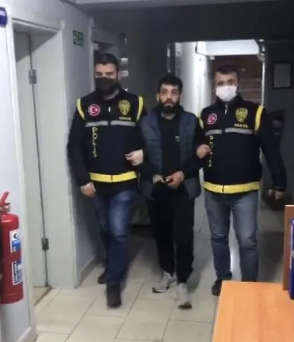 kayip-taksici-cinayete-kurban-gitti-katilin-ifadesinin-her-satiri-kan-dondurdu-1645424510664.jpg Kayıp taksici cinayete kurban gitti! Katilin ifadesinin her satırı kan dondurdu - 3