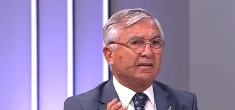 İzmirli akademisyenin Tunç Soyer'e isyanı: Sen kimsin ulan Türk'ün atasına sövüyorsun?