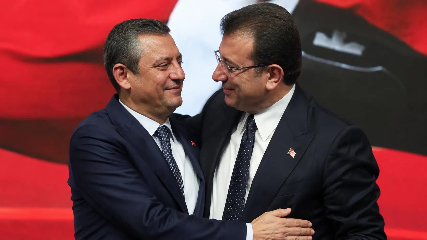 Cemil Tugay, CHP'den İstifa Etti ve Yeni Parti İhtimaline Dikkat Çekti