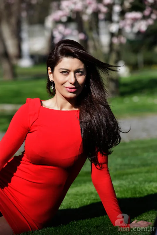 Ebru Şancı sevenlerini korkuttu: Acil ameliyata alındım, az kalsın gidiyordum 1