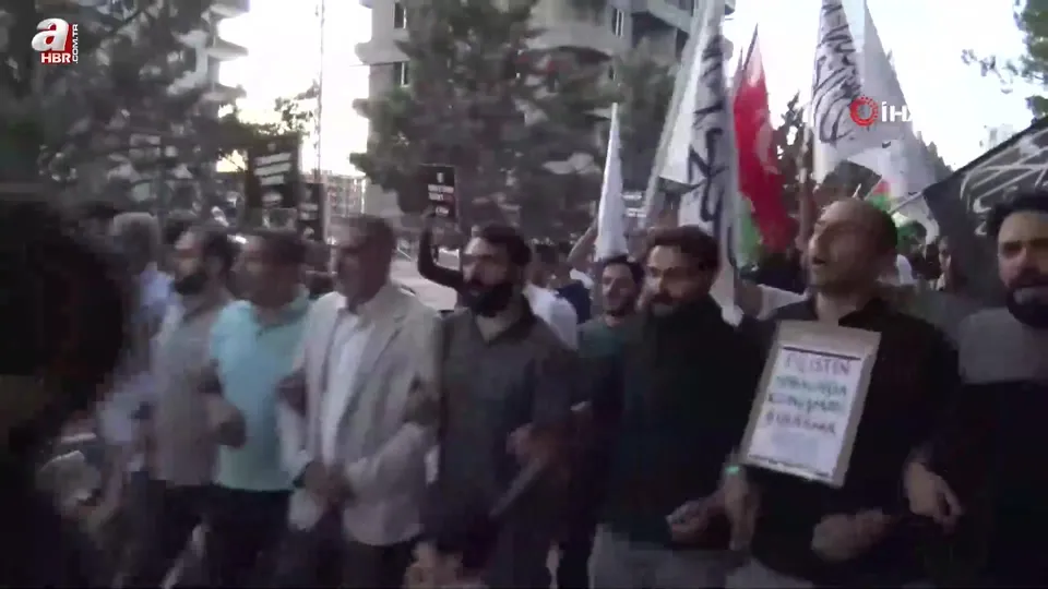 Siverek’te Sumud Filosuna destek konvoyu