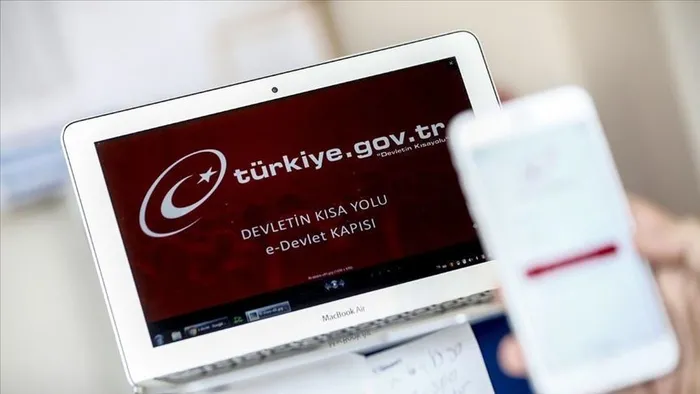 son-dakika-e-devlette-kritik-adim-ticaret-bakanligindan-habersiz-sirket-korkusuna-ve-dolandiriciliga-son-nokta-1643747469605.jpg Son dakika: e-Devlet’te kritik adım! Ticaret Bakanlığından "habersiz şirket korkusuna ve dolandırıcılığa" son nokta - 2