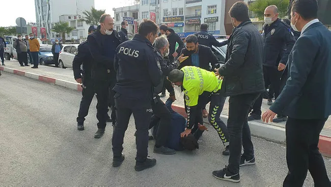 Osmaniye’de aile fertlerinin sokak ortasında sopalı-coplu kavgası! Yaralılar var - 6