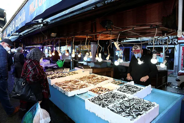 Son dakika: Karadeniz’de hamsi avına 10 gün yasak getirildi