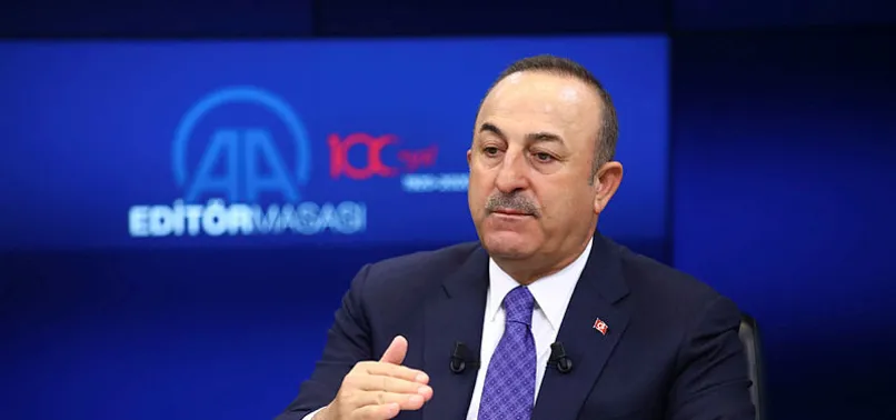 Son dakika: Bakan Çavuşoğlu'ndan Moskova'daki görüntülere sert tepki: Rus medyasının yaptığı büyük saygısızlık