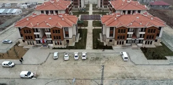 Sosyal konutlara dair her şey! Bu haberi okumadan başvuru yapmayın! Sosyal konutların tamamlanacağı tarih belli oldu! Sözleşme detayı...