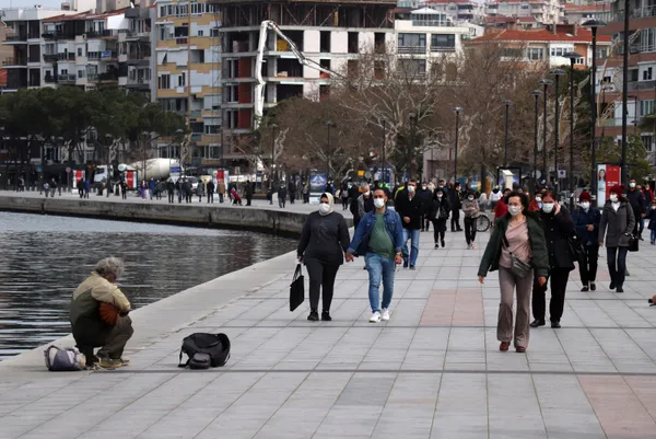 1615523861515.jpg Koronavirüste mutasyon genelgesi yayımlandı! İşte alınacak yeni tedbirler - 3