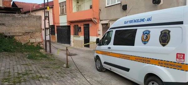 esini-oldurdu-sozleri-kan-dondurdu-bize-buyu-yapildi-asilmak-istiyorum-1677652823159.jpg Eşini öldürdü sözleri kan dondurdu: Bize büyü yapıldı asılmak istiyorum - 2