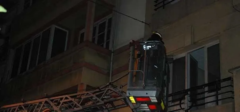 Apartman boşluğuna düşen otel çalışanı öldü