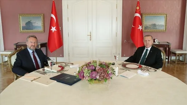 bosnak-lider-bakir-izetbegovicten-baskan-erdogana-14-mayis-secim-destegi-bize-kardesce-sahip-cikti-1683304347092.jpg Boşnak lider Bakir İzetbegoviç'ten Başkan Erdoğan'a 14 Mayıs seçim desteği: Bize kardeşçe sahip çıktı! - 2
