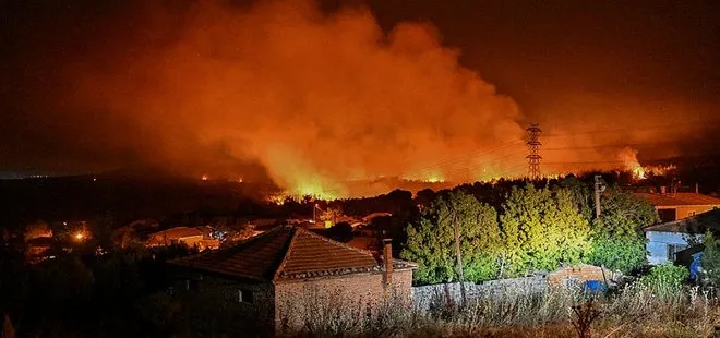 İzmir’in Kınık ilçesinde büyük orman yangını! 3 mahalle tedbir amaçlı tahliye edildi
