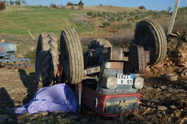 Manisa'da acı olay! Covid-19'u atlattı traktör altında can verdi - 1