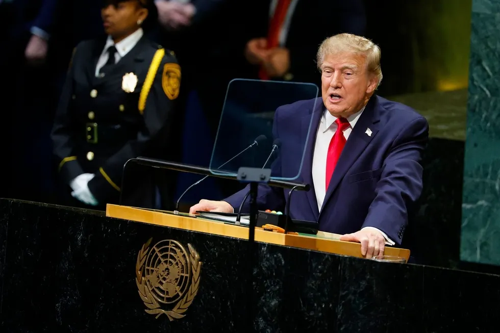 abd-baskani-trumptan-bmnin-81-genel-kurulunda-onemli-mesajlar-1790089464259.jpeg ABD Başkanı Trump'tan İran mesajı: Anlaşma seçimden sonra - 4