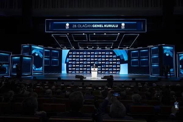 Son dakika: Başkan Erdoğan'dan TİSK 28. Olağan Genel Kurulu'nda önemli açıklamalar | Asgari ücret ve enflasyon mesajı - 5