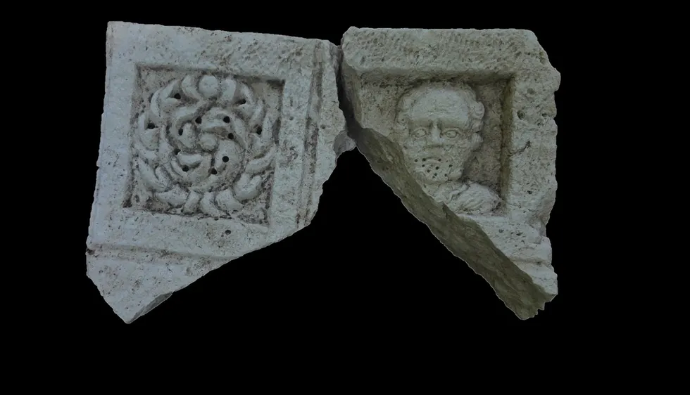 sidede-tarihi-kesif-390-metrelik-antik-cadde-gun-yuzune-cikti-1787744387236.jpg Side'de tarihi keşif! 390 metrelik antik cadde gün yüzüne çıktı - 2