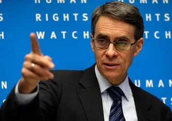 HRW İcra Direktörü Roth'dan skandal paylaşım