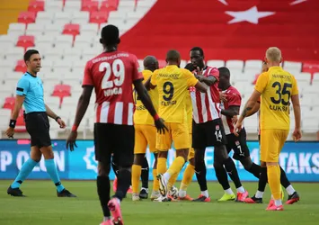 Sivasspor: 0 Ankaragücü: 0 MAÇ SONUCU