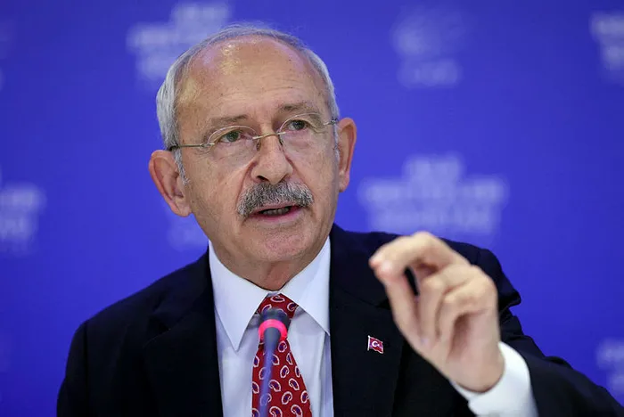 bakan-kurumdan-kemal-kilicdarogluna-toki-yaniti-siz-isteseniz-de-istemeseniz-de-1663530108253.jpg Bakan Kurum'dan Kemal Kılıçdaroğlu'na "TOKİ" yanıtı! "Siz isteseniz de istemeseniz de..." - 5