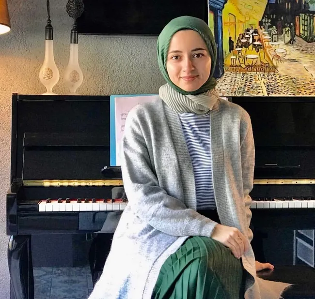 Genç cazcı Büşra Kayıkçı başörtüsü taktığı için linç edildi! - 5
