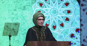 Emine Erdoğan Afrikalı first ladyler ile bir araya geldi