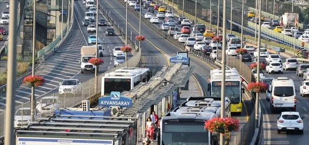 İstanbul'da ulaşıma ne kadar, kaç TL zam geldi? İstanbul Metrobüs, İETT, Marmaray, Metro, Vapur ücretleri ne kadar, kaç para oldu? TAM - ÖĞRENCİ AKBİL... - 1