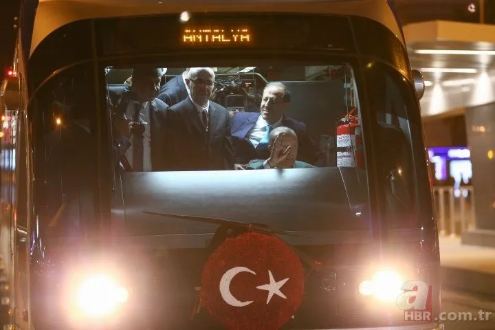 Başkan Erdoğan yeni tramvay hattının açılışını gerçekleştirdi