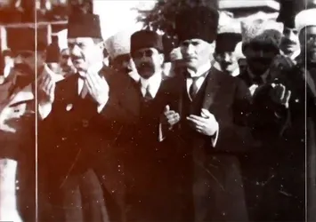 Son dakika: Türkiye Büyük Millet Meclisi 102 yaşında: Devlet erkanından Anıtkabir'e ziyaret!