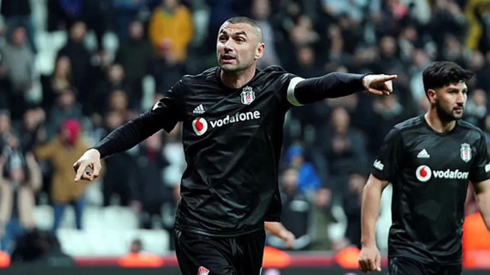 Kasımpaşa 2-3 Beşiktaş ÖZET kadrolar, gol bilgileri ve tüm istatistikler...