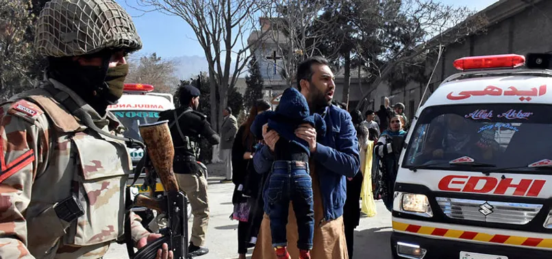 Pakistan'da kiliseye saldırı