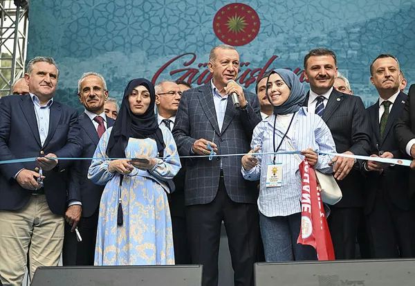 baskan-erdogan-kucuk-ortaklara-39-vekil-kaptiran-bay-kemale-seslendi-sen-nasil-hesap-uzmanisin-siyaset-tarihim-1688841885140.jpg Başkan Erdoğan küçük ortaklara 39 vekil kaptıran Bay Kemal'e seslendi: Sen nasıl hesap uzmanısın? Siyaset tarihimizin en büyük tokatçılığı... - 7