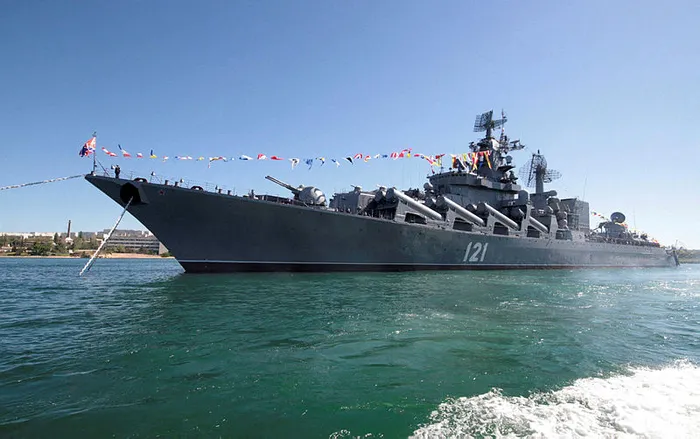 Rusya: Moskova kruvazörü battı - 1