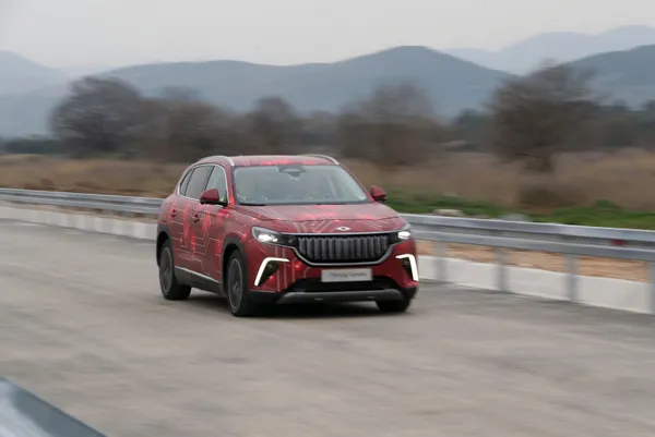 Sanayi ve Teknoloji Bakanı Mustafa Varank ve Hazine ve Maliye Bakanı Nureddin Nebati TOGG’un direksiyonuna geçti