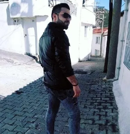 muglada-kadinlar-tuvaletinde-cekim-yapan-sapik-seytana-uydum-1652088623818.jpg Muğla’da kadınlar tuvaletinde çekim yapan sapık: Şeytana uydum - 3