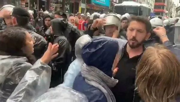 Son dakika: İçişleri Bakanı Süleyman Soylu’dan polise saldıran vekili kınayamayan CHP’li Kılıçdaroğlu’na sert tepki