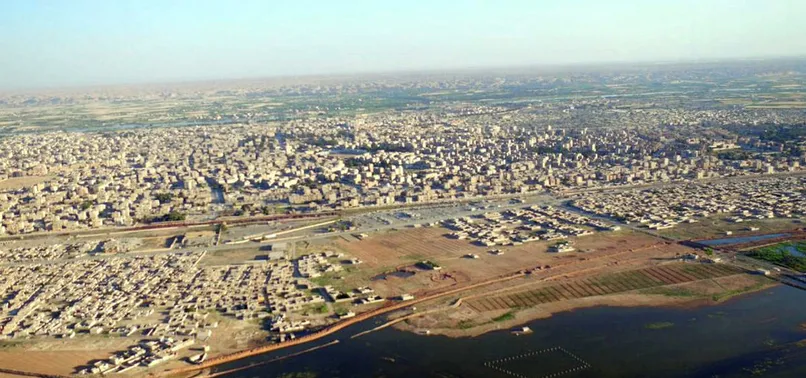 "ABD DEAŞ'ın kaçmasına göz yumacak"