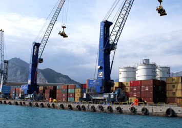 Batı Akdeniz'in ihracatı artıyor