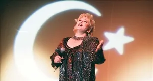 Ünlü şarkıcı Muazzez Abacı hayatını kaybetti