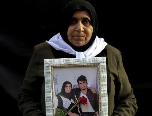 ’Evlat Nöbeti’ndeki annenin büyük korkusu: Ya karşı karşıya gelirlerse